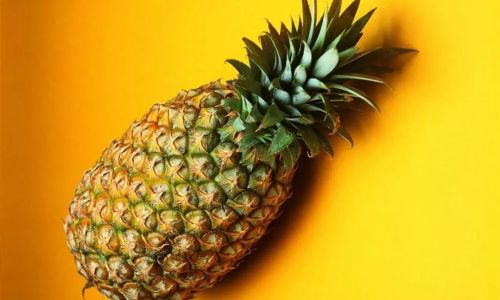 The Anatomy of a Pineapple:Unraveling the Mystery of What Part We Actually Eat