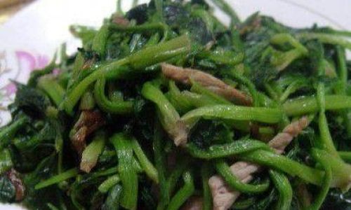 A Flavorful Journey:Mastering the Art of Cooking Spinach with Meat