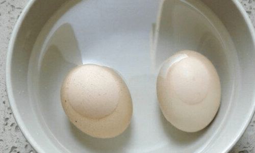 Mastering the Art of Easy Egg Peeling:Innovative Techniques and Time-Tested Tricks