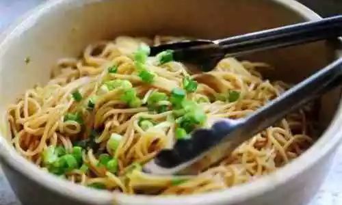 Mastering the Art of Cooking Wavy Noodles:A Comprehensive Guide to Perfect Texture and Timing