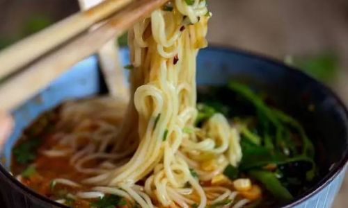 Mastering the Art of Cooking Wavy Noodles:A Comprehensive Guide to Perfect Texture and Timing