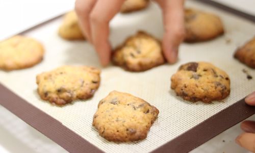 The Art and Science of Cookie Making:A Comprehensive Guide to Crafting Perfect Treats