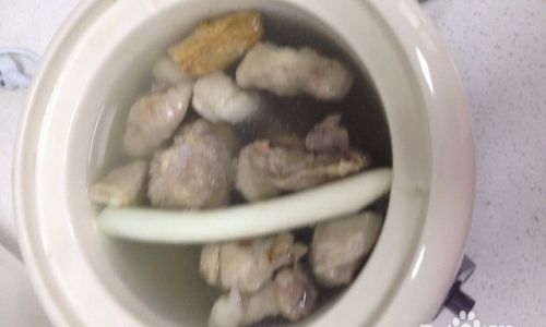 The Art of Crafting Perfectly Chilled Lamb Neck:A Step-by-Step Culinary Guide