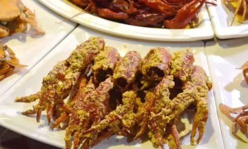 Mastering the Art of Chilled Crayfish:Expert Tips and Tricks for a Refreshing Delicacy