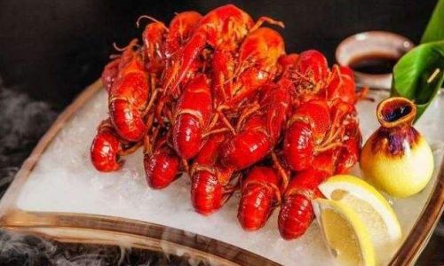 Mastering the Art of Chilled Crayfish:Expert Tips and Tricks for a Refreshing Delicacy