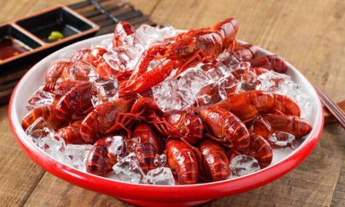 Mastering the Art of Crafting Perfect Chilled Crayfish:A Step-by-Step Guide