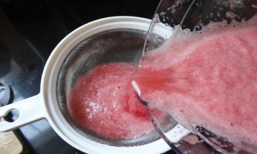 How to Make the Perfect Chilled Watermelon at Home:A Refreshing Summer Delight