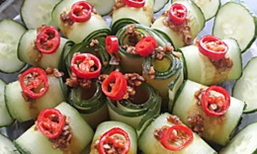 Chilled Cucumber and Sour Plum Soup:A Tangy Summer Elixir Crafted at Home