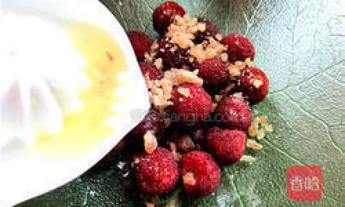 How to Craft the Perfect Chilled Plum Juice Pear:A Refreshing Summer Delight