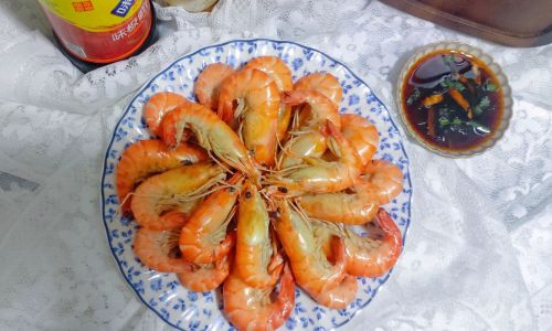 Mastering the Art of Chilled Prawns:A Step-by-Step Guide to Preparing Refreshing 罗氏虾 Delight