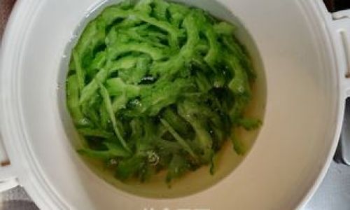The Art of Crafting Refreshing Chilled Bitter Melon:A Step-by-Step Guide
