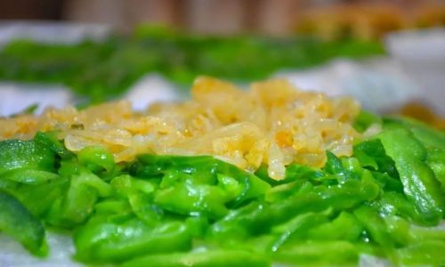 Mastering the Art of Chilled Bitter Melon:Hotel-Style Preparation Tips and Tricks