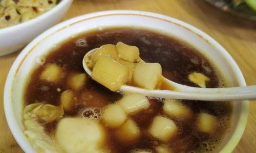 How to Craft the Perfect Iced Brown Sugar Fermented Glutinous Rice Dumplings:A Step-by-Step Guide