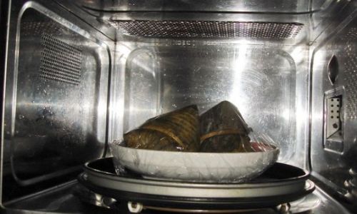 How Long to Microwave Zongzi from the Fridge:A Comprehensive Guide to Safe and Delicious Reheating