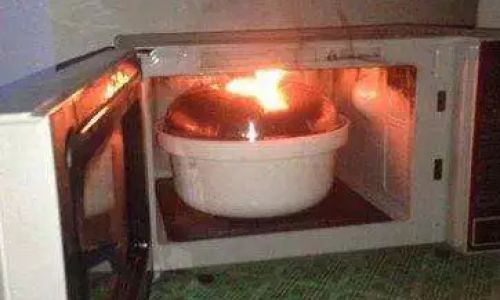 Mastering the Art of Reheating Refrigerated Meat in the Microwave:Optimal Times and Techniques