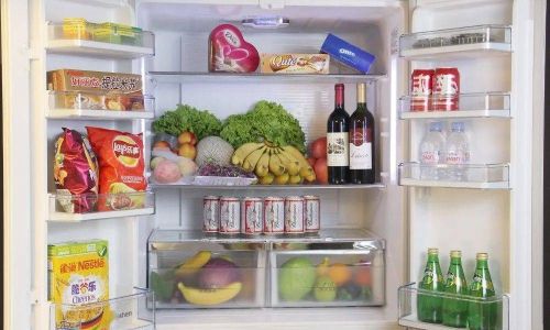 The Great Tomato Debate:Should You Store Tomatoes in the Refrigerator’s Fresh-Keeping Compartment?
