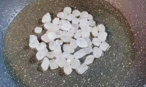 The Art of Perfecting Caramelized Rock Sugar:A Comprehensive Guide to Achieving Rich,Amber Hues