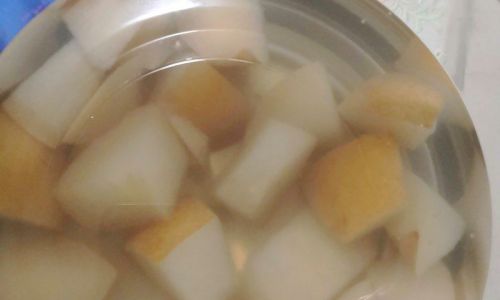 How to Make Rock Sugar Pear Water:A Step-by-Step Guide to a Soothing Traditional Beverage