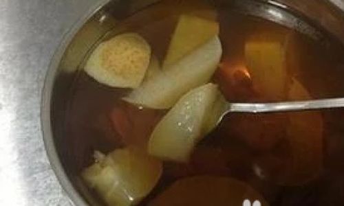 How to Make Soothing Rock Sugar Pear Water:A Traditional Chinese Remedy for All Seasons