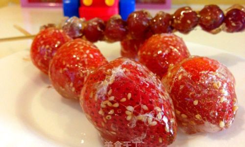 The Art of Crafting Traditional Chinese Candied Hawthorn:A Step-by-Step Guide to Making Tanghulu