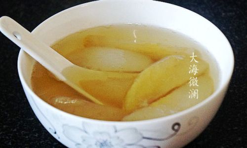 Mastering the Art of Rock Sugar Stewed Pear:A Step-by-Step Guide to Traditional Chinese Dessert