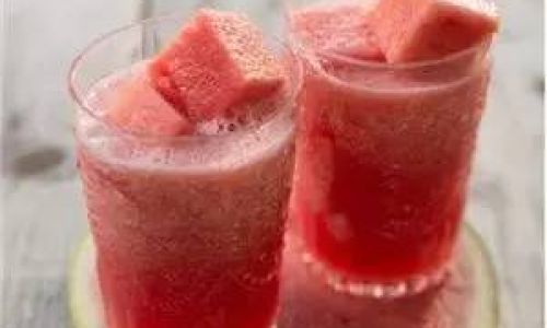 Beyond the Glass:The Culinary Versatility of Ice Cubes in Edible Creations