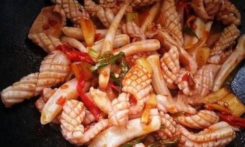 Mastering the Art of Cooking Frozen Squid:A Comprehensive Guide to Delicious and Tender Results