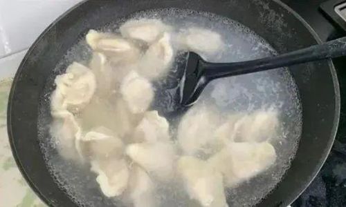 How Long to Boil Frozen Dumplings:A Comprehensive Guide to Perfectly Cooked Delights