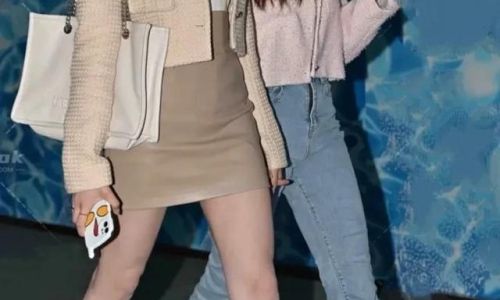 Styling Guide:How to Pair the Perfect Shoes with Your Suspender Leather Skirt for Every Occasion