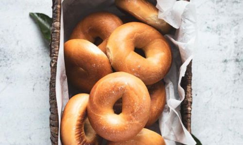 The Ultimate Guide to Crafting Perfect Homemade Bagels:A Step-by-Step Recipe and Expert Tips