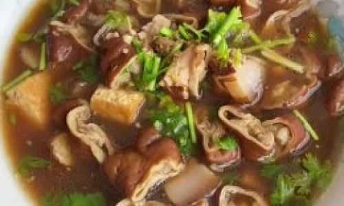 Mastering the Art of Beijing LùzhǔA Comprehensive Guide to Crafting Authentic Pork Offal Stew
