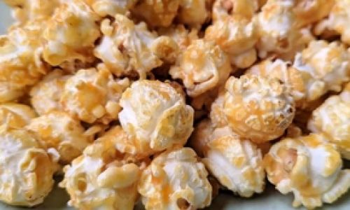 The Anatomy of Popcorn:Unraveling the Ingredients Behind This Beloved Snack