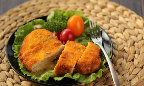 Crispy and Juicy:Mastering the Art of Making Explosive Molten Cheese-Stuffed Chicken Cutlets