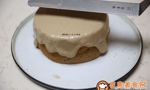 Mastering the Art of Crafting Luscious Bursting Cake Fillings:A Comprehensive Guide