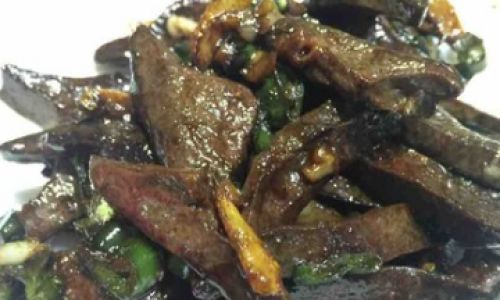 Mastering the Art of Stir-Fried Pork Pancreas:A Step-by-Step Guide to Authentic Chinese Cuisine