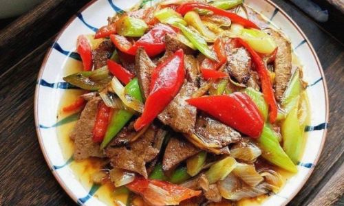 Mastering the Art of Stir-Fried Pork Pancreas:A Step-by-Step Guide to Authentic Chinese Cuisine