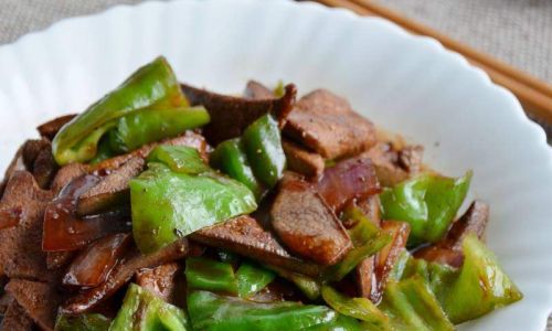 Mastering the Art of Stir-Fried Pork Liver:A Step-by-Step Guide to Tender,Flavorful Perfection