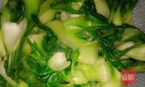 How to Make Stir-Fried Bok Choy:A Step-by-Step Guide to a Crispy and Flavorful Vegetable Dish