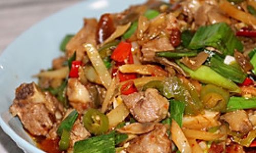 The Art of Stir-Fried Duck:A Journey Through Flavors and Techniques