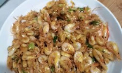 The Art of Stir-Fried Small River Shrimp:A Culinary Journey Through Flavors and Techniques