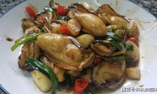 Mastering the Art of Stir-Fried Oysters:A Delicious Journey from Sea to Plate