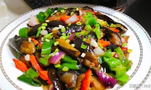 Mastering the Art of Stir-Fried Eggplant:A Delicious Journey from Kitchen to Table