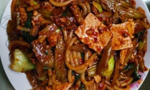 Mastering the Art of Stir-Fried Rice Noodles:A Step-by-Step Guide to Perfecting This Beloved Dish