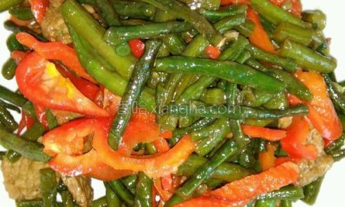 Mastering the Art of Stir-Fried Yardlong Beans:A Guide to Perfectly Crispy and Flavorful Dishes