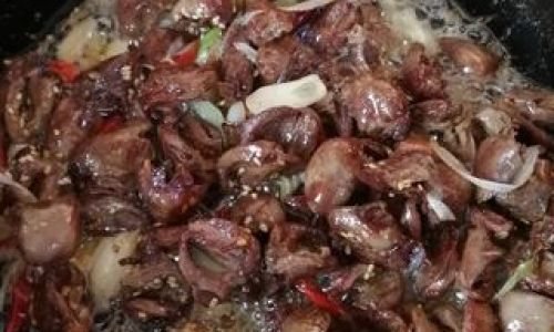 The Fiery Symphony of Stir-Fried Chicken Hearts:A Deep Dive into a Beloved Culinary Delight