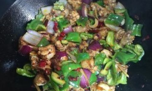 Stir-Fried Chicken Thighs:Mastering the Dance of Flavors in a Wok