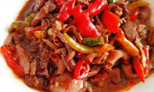 Stir-Fried Chicken Giblets:A Symphony of Spice,Texture,and Tradition in Chinese Cuisine