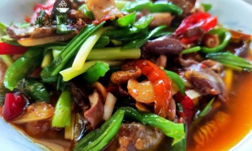 Stir-Fried Chicken Giblets:A Symphony of Spice,Texture,and Tradition in Chinese Cuisine