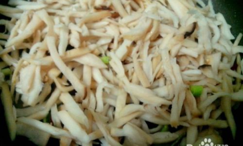 Savory Stir-Fried King Oyster Mushrooms:A Homemade Delight for Every Kitchen