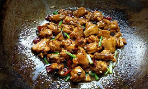 The Art of Stir-Fried Chicken:A Culinary Journey Through Flavors and Techniques